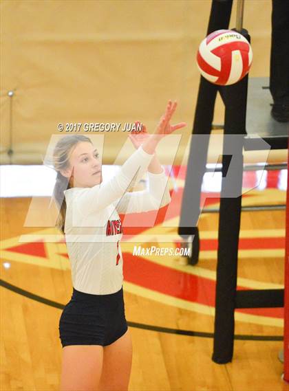 Thumbnail 2 in Ursuline Academy vs Riverside Academy (Sacred Heart Jamboree) photogallery.