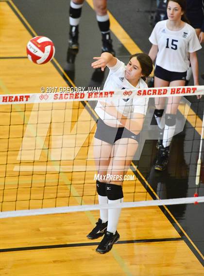 Thumbnail 3 in Ursuline Academy vs Riverside Academy (Sacred Heart Jamboree) photogallery.