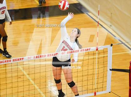 Thumbnail 3 in Ursuline Academy vs Riverside Academy (Sacred Heart Jamboree) photogallery.