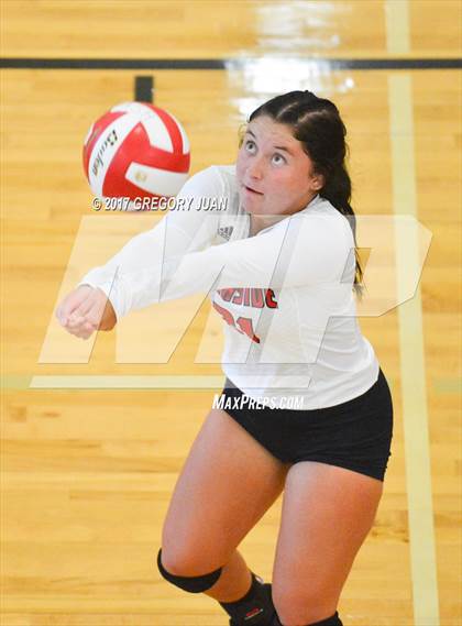 Thumbnail 3 in Ursuline Academy vs Riverside Academy (Sacred Heart Jamboree) photogallery.