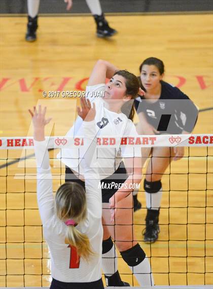Thumbnail 2 in Ursuline Academy vs Riverside Academy (Sacred Heart Jamboree) photogallery.