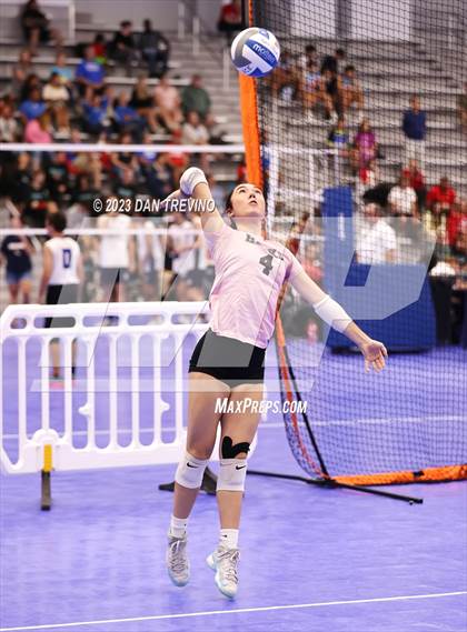 Thumbnail 3 in Hickory vs Academy of Central Florida (Endless Summer VB Tournament) photogallery.