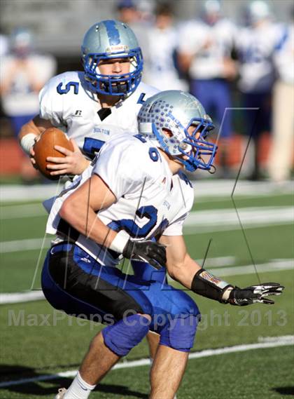 Thumbnail 1 in Holton vs Mulvane (KSHSAA 4A Regional Playoff) photogallery.