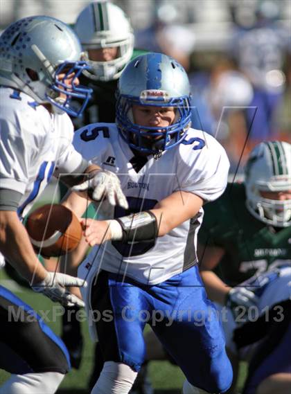 Thumbnail 1 in Holton vs Mulvane (KSHSAA 4A Regional Playoff) photogallery.