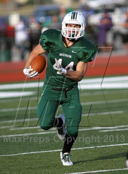 Thumbnail 1 in Holton vs Mulvane (KSHSAA 4A Regional Playoff) photogallery.