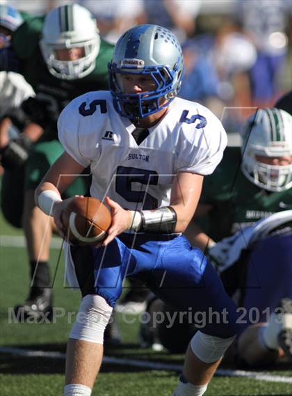 Thumbnail 3 in Holton vs Mulvane (KSHSAA 4A Regional Playoff) photogallery.
