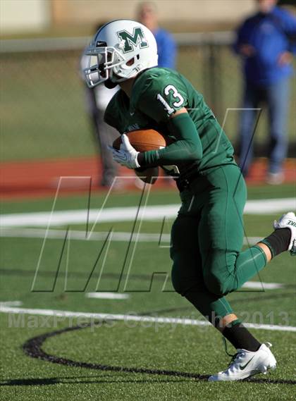 Thumbnail 2 in Holton vs Mulvane (KSHSAA 4A Regional Playoff) photogallery.