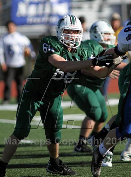 Thumbnail 1 in Holton vs Mulvane (KSHSAA 4A Regional Playoff) photogallery.