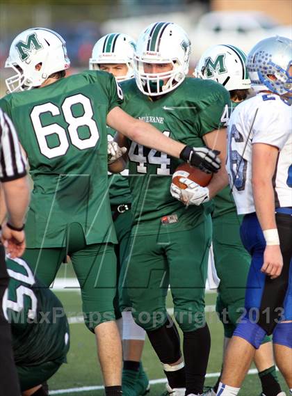 Thumbnail 3 in Holton vs Mulvane (KSHSAA 4A Regional Playoff) photogallery.