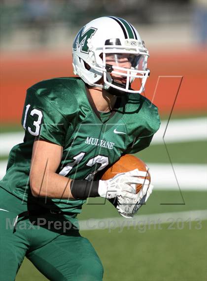 Thumbnail 2 in Holton vs Mulvane (KSHSAA 4A Regional Playoff) photogallery.