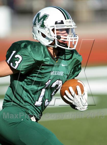 Thumbnail 3 in Holton vs Mulvane (KSHSAA 4A Regional Playoff) photogallery.