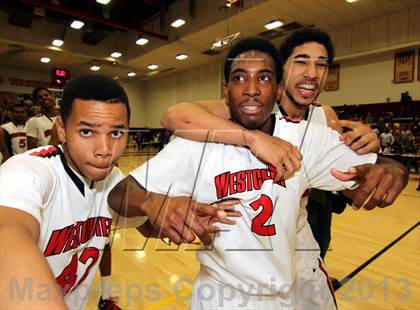 Thumbnail 1 in El Camino Real vs. Westchester (CIF LA City Section D1 Final) photogallery.