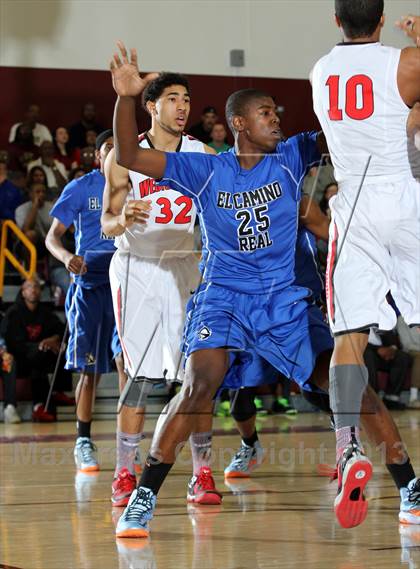 Thumbnail 1 in El Camino Real vs. Westchester (CIF LA City Section D1 Final) photogallery.