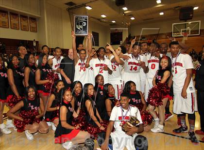 Thumbnail 1 in El Camino Real vs. Westchester (CIF LA City Section D1 Final) photogallery.