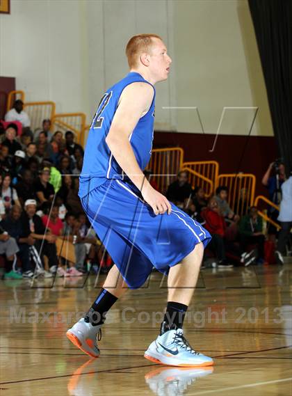 Thumbnail 1 in El Camino Real vs. Westchester (CIF LA City Section D1 Final) photogallery.
