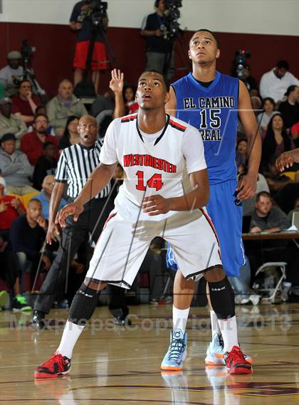 Thumbnail 1 in El Camino Real vs. Westchester (CIF LA City Section D1 Final) photogallery.