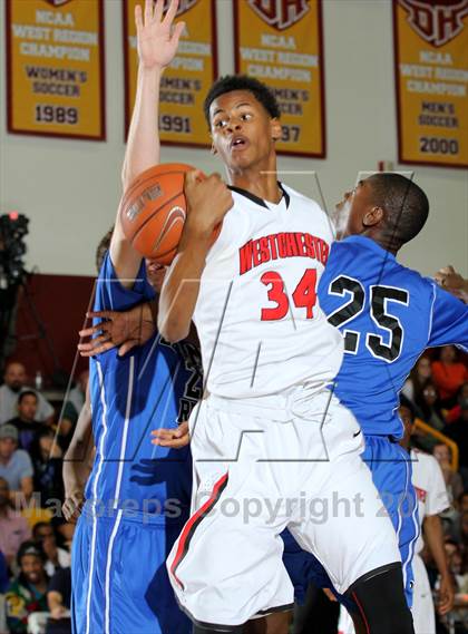 Thumbnail 3 in El Camino Real vs. Westchester (CIF LA City Section D1 Final) photogallery.