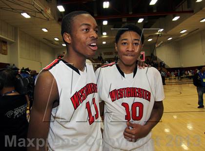 Thumbnail 1 in El Camino Real vs. Westchester (CIF LA City Section D1 Final) photogallery.