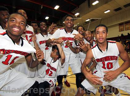 Thumbnail 2 in El Camino Real vs. Westchester (CIF LA City Section D1 Final) photogallery.