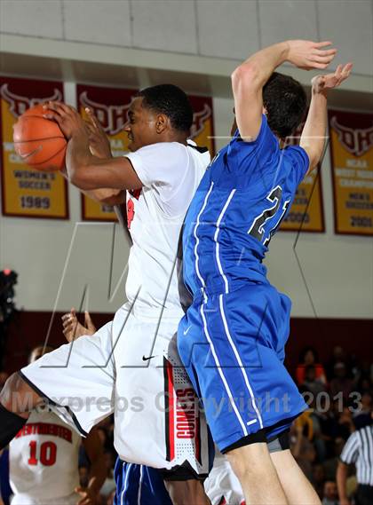 Thumbnail 2 in El Camino Real vs. Westchester (CIF LA City Section D1 Final) photogallery.