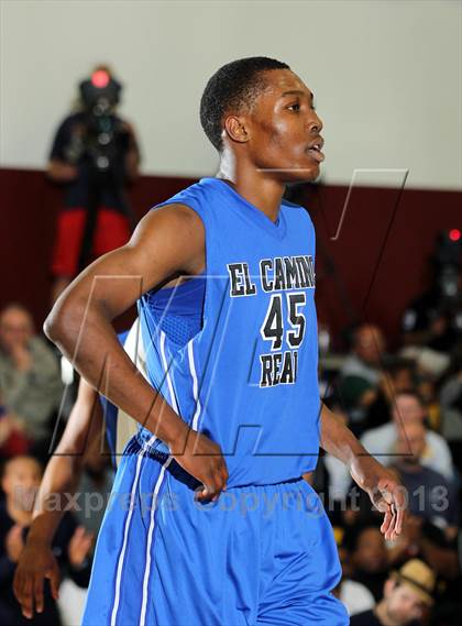 Thumbnail 1 in El Camino Real vs. Westchester (CIF LA City Section D1 Final) photogallery.
