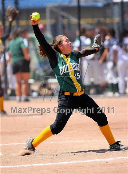Thumbnail 3 in Le Grand  vs Mariposa (CIF SJS D6 Final) photogallery.