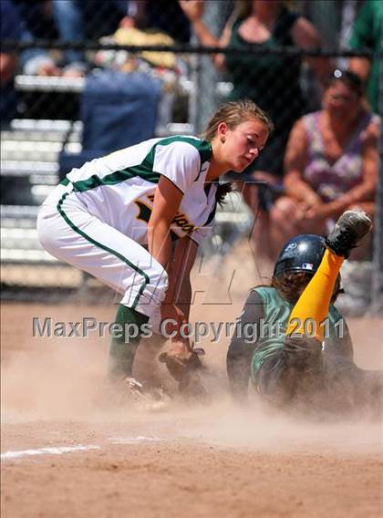 Thumbnail 3 in Le Grand  vs Mariposa (CIF SJS D6 Final) photogallery.