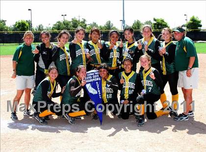 Thumbnail 2 in Le Grand  vs Mariposa (CIF SJS D6 Final) photogallery.