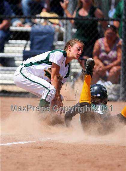 Thumbnail 2 in Le Grand  vs Mariposa (CIF SJS D6 Final) photogallery.