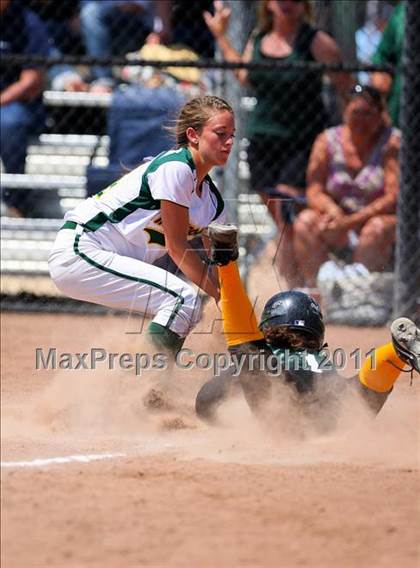 Thumbnail 1 in Le Grand  vs Mariposa (CIF SJS D6 Final) photogallery.