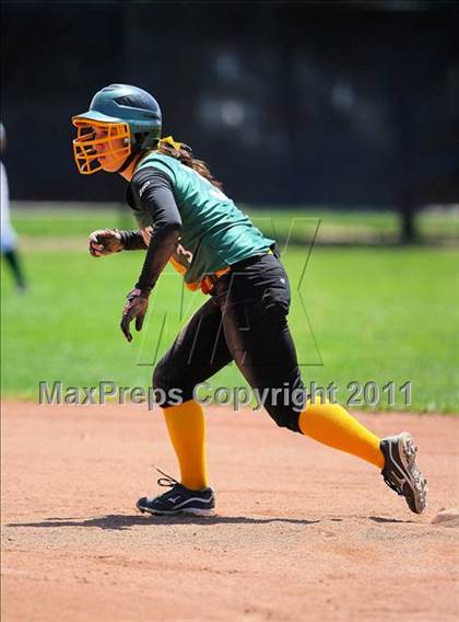 Thumbnail 3 in Le Grand  vs Mariposa (CIF SJS D6 Final) photogallery.