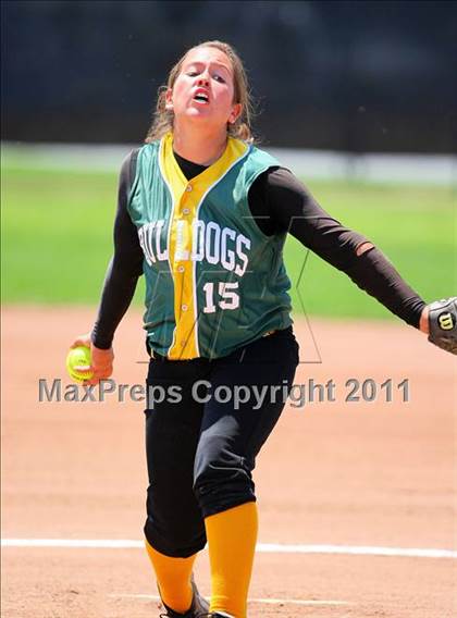 Thumbnail 1 in Le Grand  vs Mariposa (CIF SJS D6 Final) photogallery.