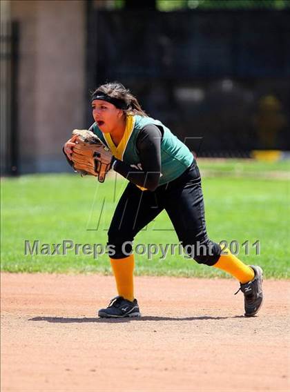 Thumbnail 1 in Le Grand  vs Mariposa (CIF SJS D6 Final) photogallery.
