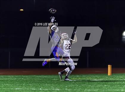 Thumbnail 3 in Kentlake @ Graham-Kapowsin (WIAA 4A Round One Playoff) photogallery.