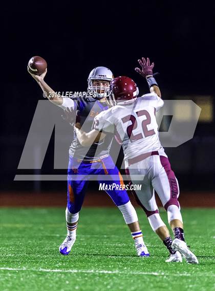 Thumbnail 3 in Kentlake @ Graham-Kapowsin (WIAA 4A Round One Playoff) photogallery.