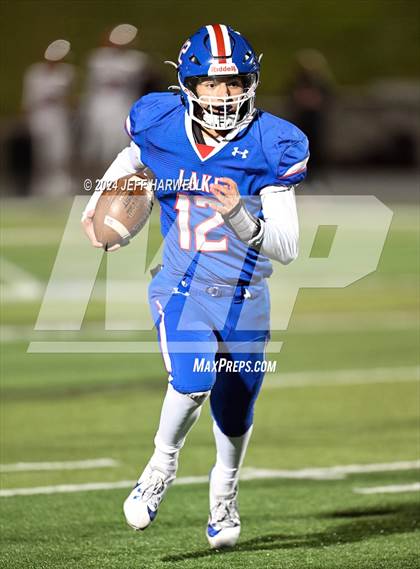 Thumbnail 1 in Hoover @ Lake (OHSAA Division 2 First Round) photogallery.