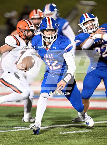 Thumbnail 2 in Hoover @ Lake (OHSAA Division 2 First Round) photogallery.