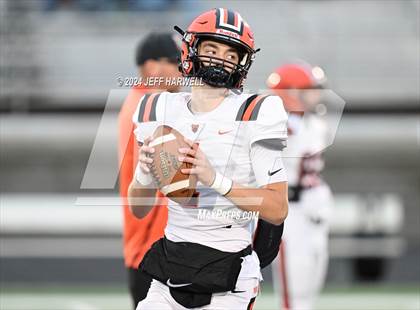 Thumbnail 2 in Hoover @ Lake (OHSAA Division 2 First Round) photogallery.