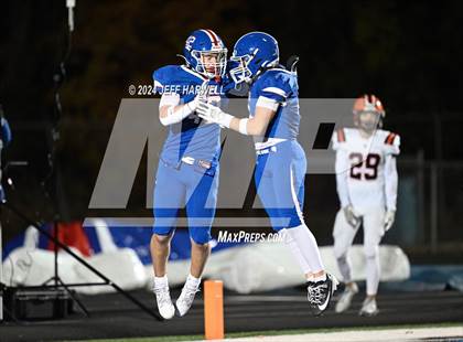 Thumbnail 3 in Hoover @ Lake (OHSAA Division 2 First Round) photogallery.