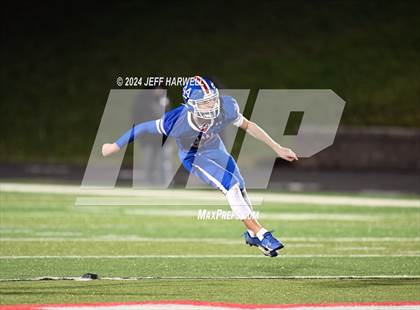 Thumbnail 3 in Hoover @ Lake (OHSAA Division 2 First Round) photogallery.