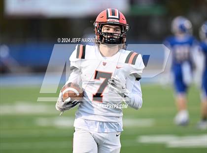 Thumbnail 1 in Hoover @ Lake (OHSAA Division 2 First Round) photogallery.