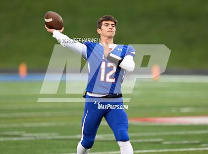 Thumbnail 1 in Hoover @ Lake (OHSAA Division 2 First Round) photogallery.