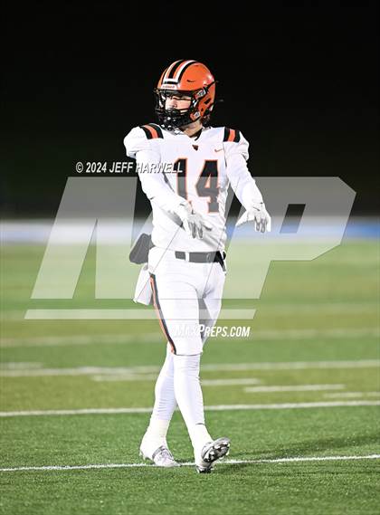 Thumbnail 3 in Hoover @ Lake (OHSAA Division 2 First Round) photogallery.