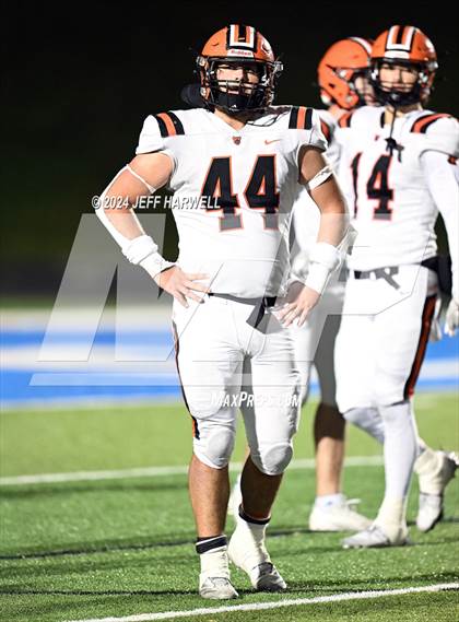 Thumbnail 3 in Hoover @ Lake (OHSAA Division 2 First Round) photogallery.