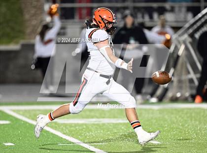 Thumbnail 1 in Hoover @ Lake (OHSAA Division 2 First Round) photogallery.
