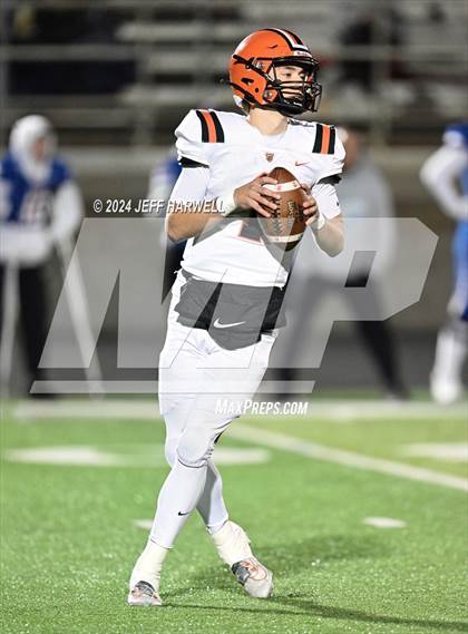 Thumbnail 3 in Hoover @ Lake (OHSAA Division 2 First Round) photogallery.