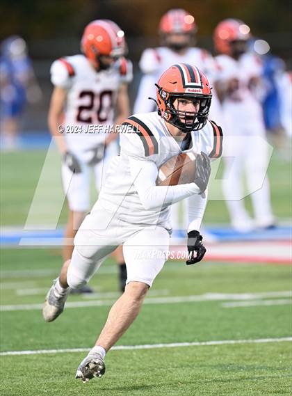 Thumbnail 1 in Hoover @ Lake (OHSAA Division 2 First Round) photogallery.