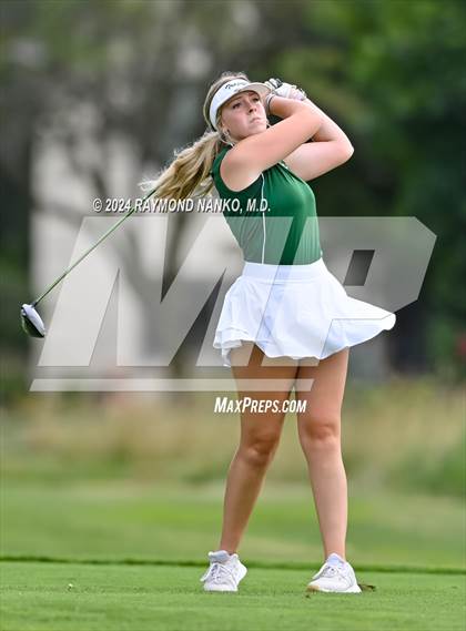 Thumbnail 1 in New Castle @ Yorktown  photogallery.