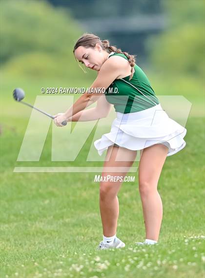 Thumbnail 1 in New Castle @ Yorktown  photogallery.