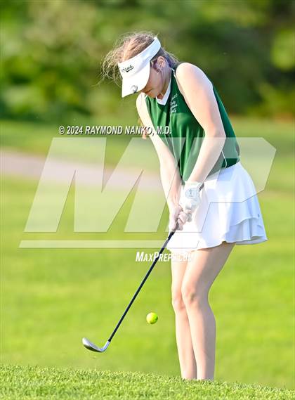 Thumbnail 1 in New Castle @ Yorktown  photogallery.